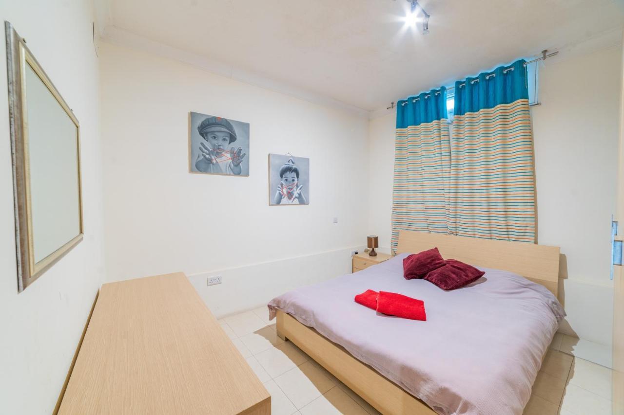 Superb Views Of Spinola Bay In Heart Of Stjulians-hosted By Sweetstay