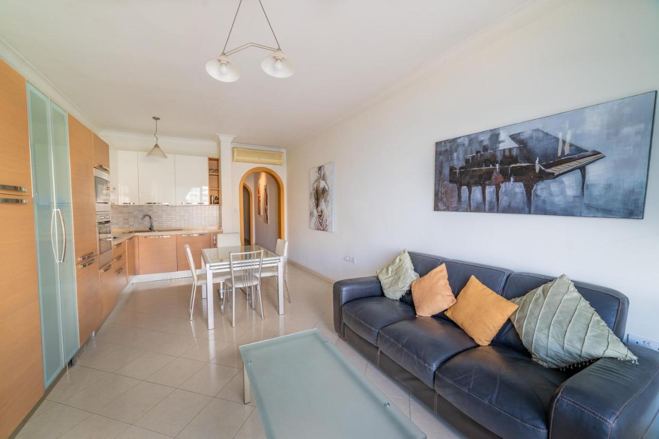 Apartment Superb Views Of Spinola Bay In Heart Of Stjulians-hosted By Sweetstay