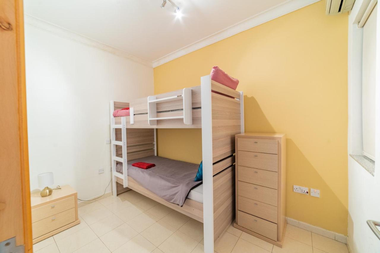 Superb Views Of Spinola Bay In Heart Of Stjulians-hosted By Sweetstay