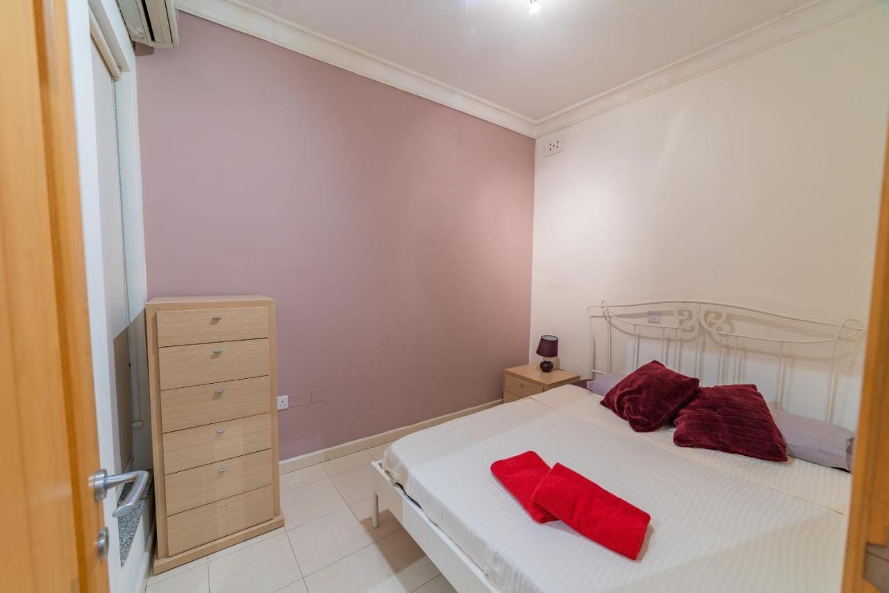 Superb Views Of Spinola Bay In Heart Of Stjulians-hosted By Sweetstay Apartman San Ġiljan